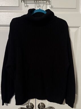 Black Turtleneck Sweater - Cozy Women's Cowl & Turtleneck